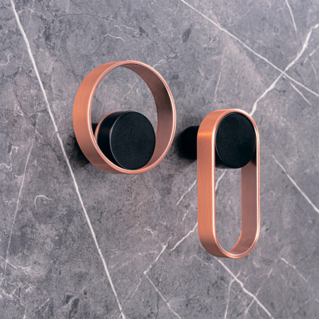kryuchok-orbit-7007045zm226-matovij-chernijmed-45h105h45-mm-viefe_800